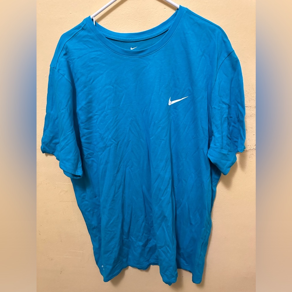 Nike T Shirt Size XXL